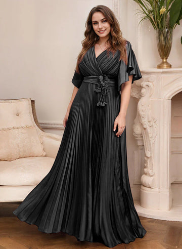 A-Line/Princess V-Neck Short Sleeves Mother of the Bride Dresses with Belt