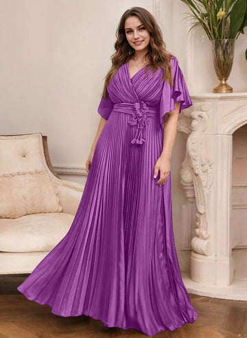 A-Line/Princess V-Neck Short Sleeves Mother of the Bride Dresses with Belt