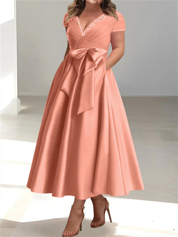 A-Line/Princess V-Neck Plus Size Mother of the Bride Dresses with Pockets & Ruffles