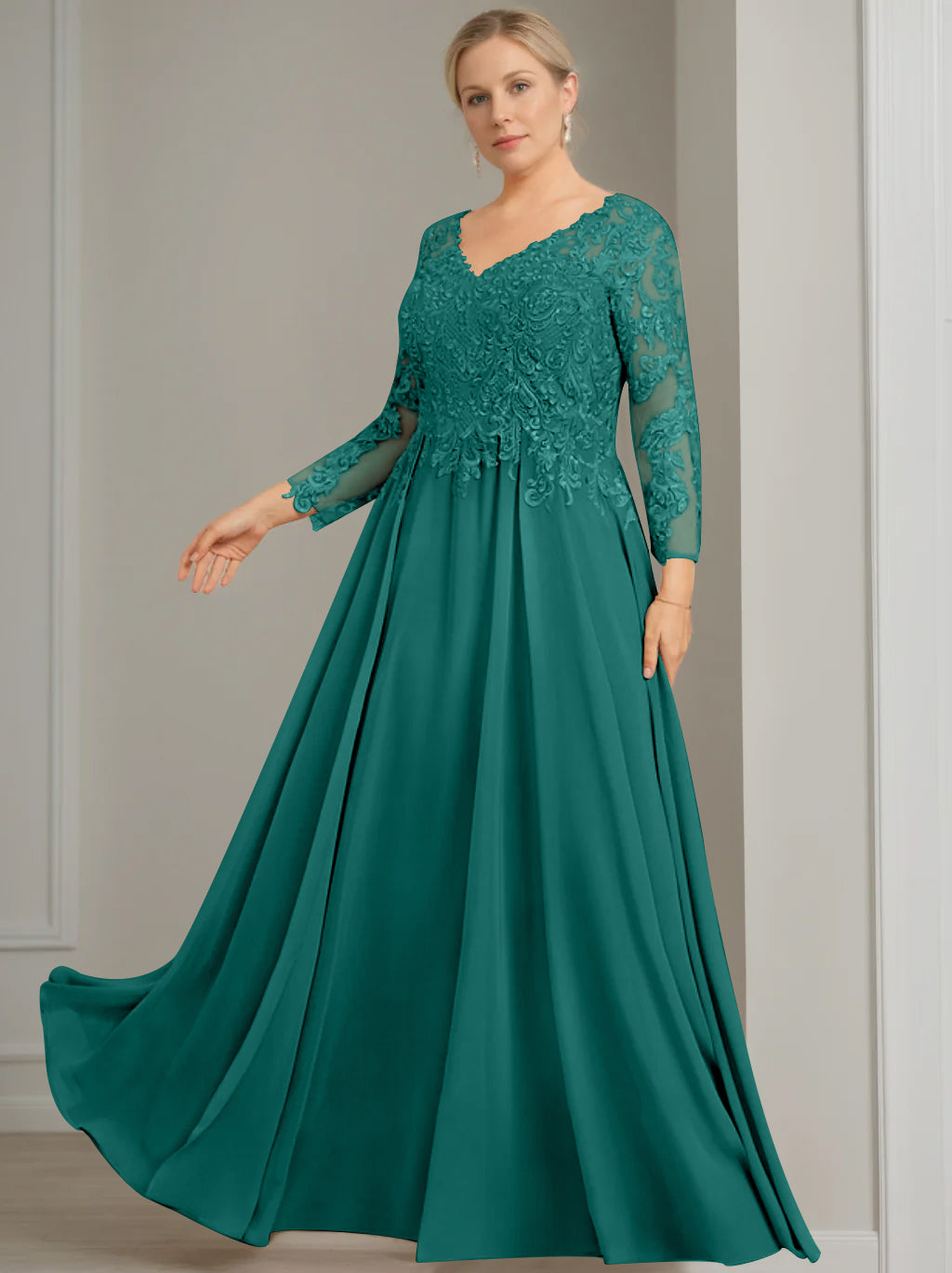 A-Line/Princess V-Neck 3/4 Length Sleeves Floor-Length Plus Size Mother of the Bride Dresses with Sequins