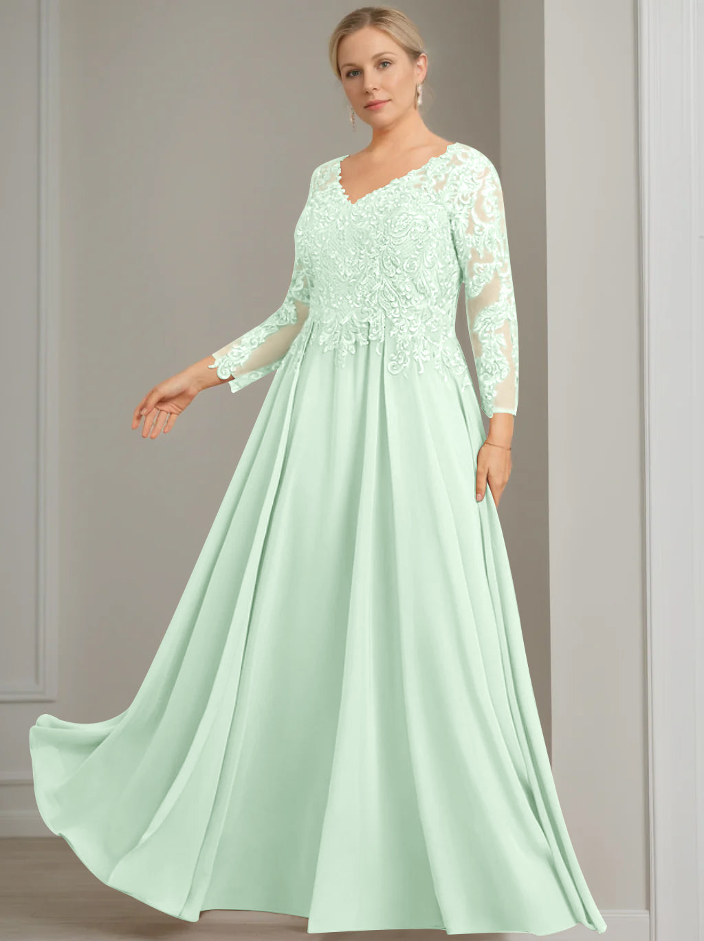 A-Line/Princess V-Neck 3/4 Length Sleeves Floor-Length Plus Size Mother of the Bride Dresses with Sequins