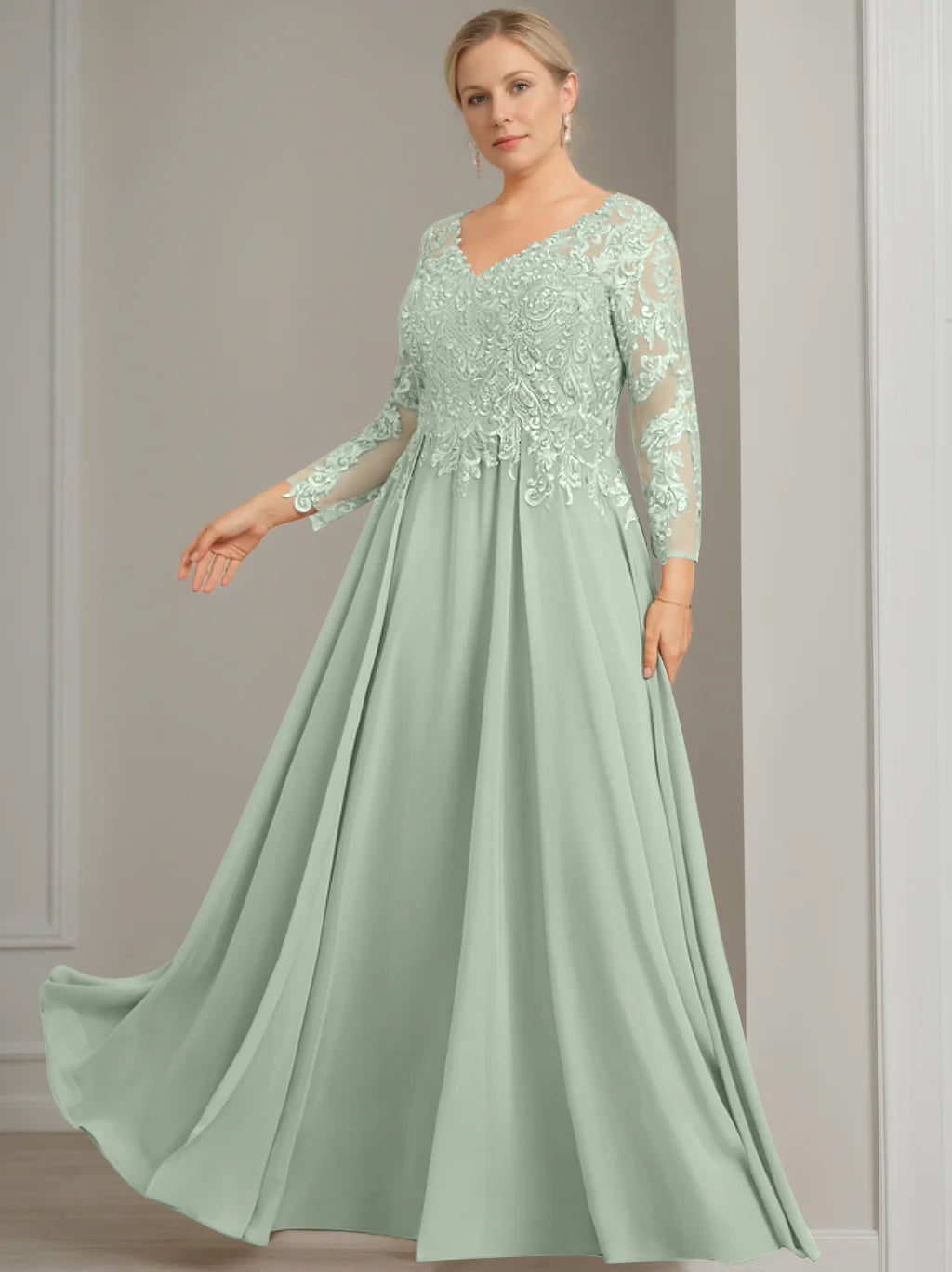 A-Line/Princess V-Neck 3/4 Length Sleeves Floor-Length Plus Size Mother of the Bride Dresses with Sequins