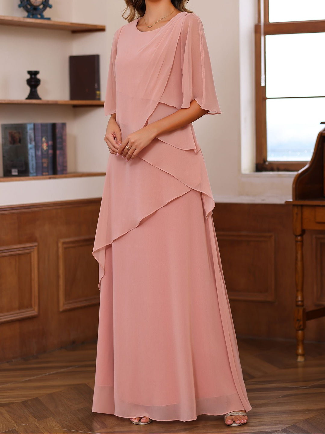 A-Line/Princess Scoop Neck Half Sleeves Floor-Length Mother of the Bride Dresses with Ruffles