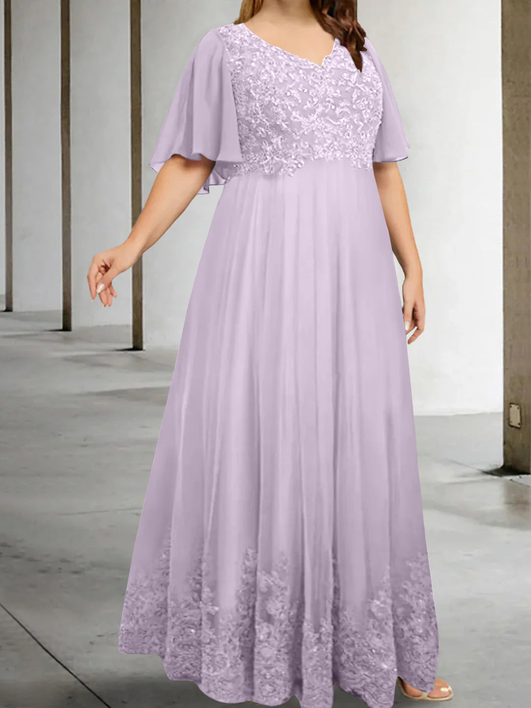 A-Line/Princess V-Neck Half Sleeves Floor-Length Plus Size Mother of the Bride Dresses with Appliques