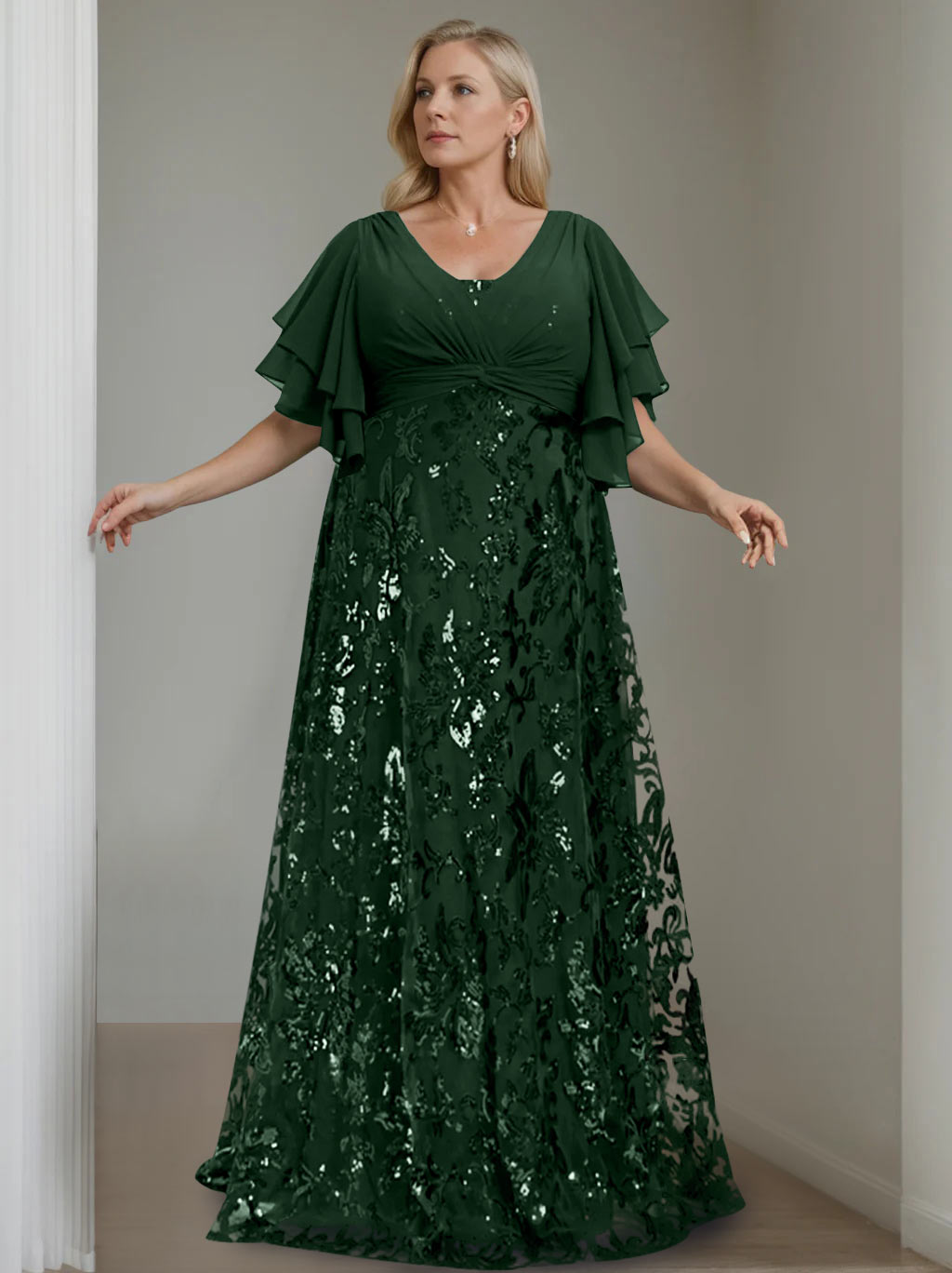 A-Line/Princess V-Neck Half Sleeves Floor-Length Plus Size Mother of the Bride Dresses with Sequins