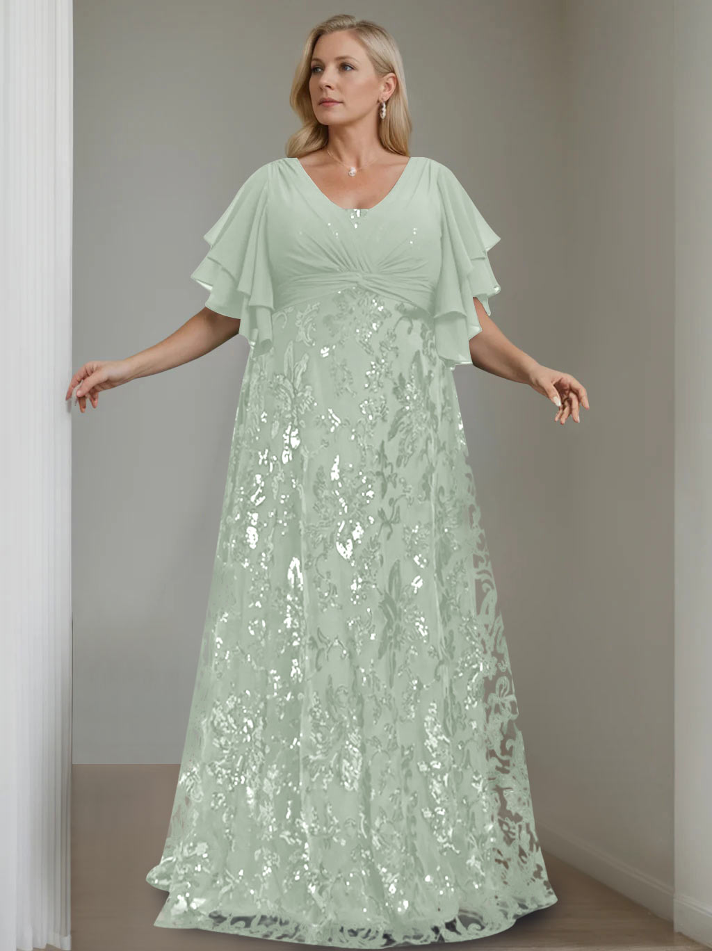 A-Line/Princess V-Neck Half Sleeves Floor-Length Plus Size Mother of the Bride Dresses with Sequins