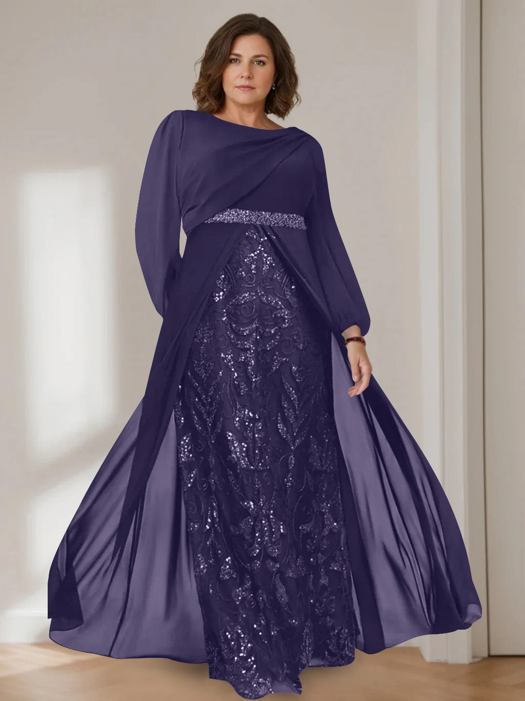 A-Line/Princess Scoop Long Sleeves Floor-Length Plus Size Mother of the Bride Dresses with Sequins