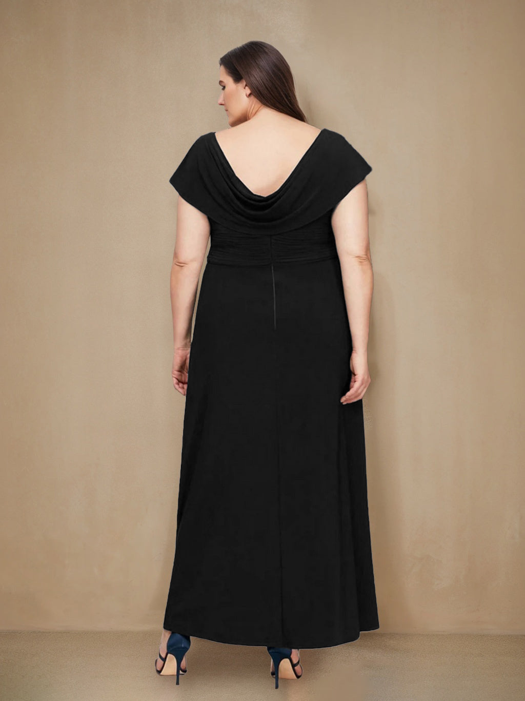 A-Line/Princess Scoop Short Sleeves Ankle-Length Plus Size Mother of the Bride Dresses with Ruffles & Sequins