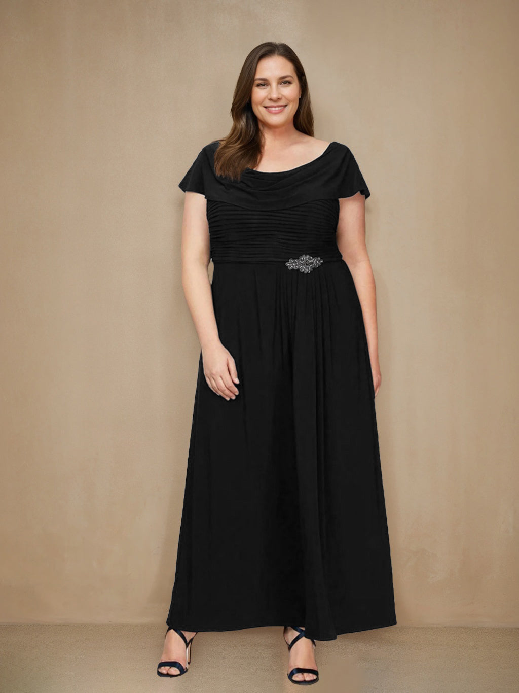 A-Line/Princess Scoop Short Sleeves Ankle-Length Plus Size Mother of the Bride Dresses with Ruffles & Sequins