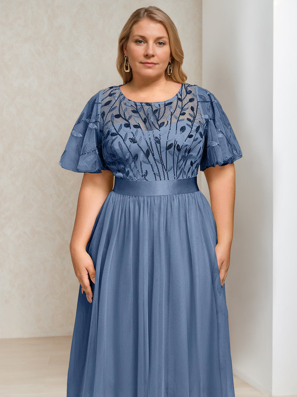 A-Line/Princess Round Neck Short Sleeves Tea-Length Plus Size Mother of the Bride Dress with Sequins and Embroidery