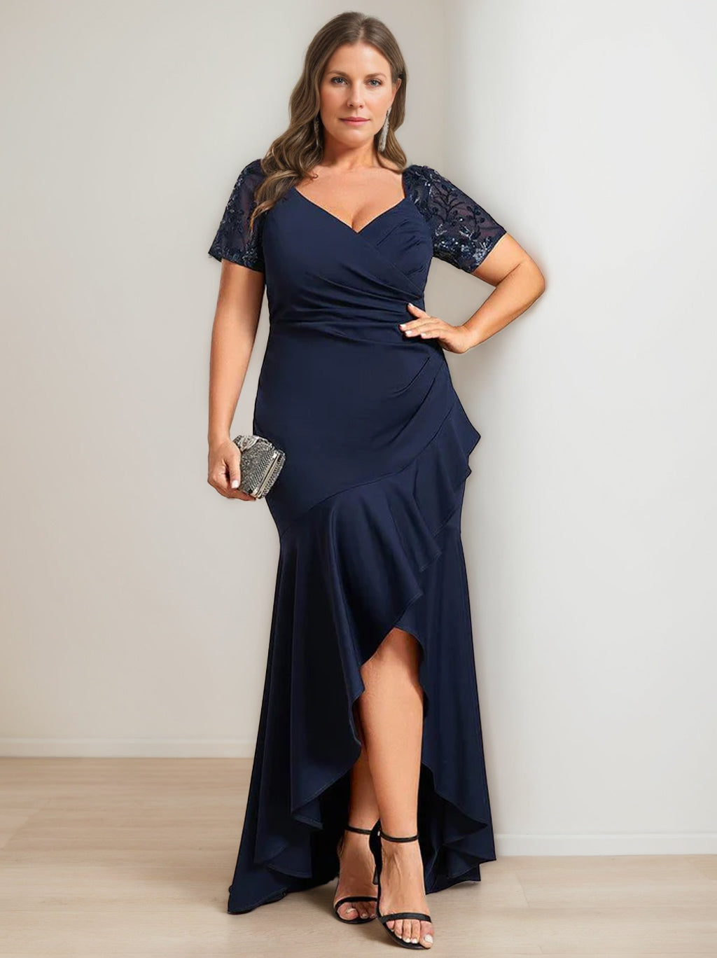 Sheath/Column V-Neck Short Sleeves Asymmetrical Plus Size Mother of the Bride Dresses with Sequins