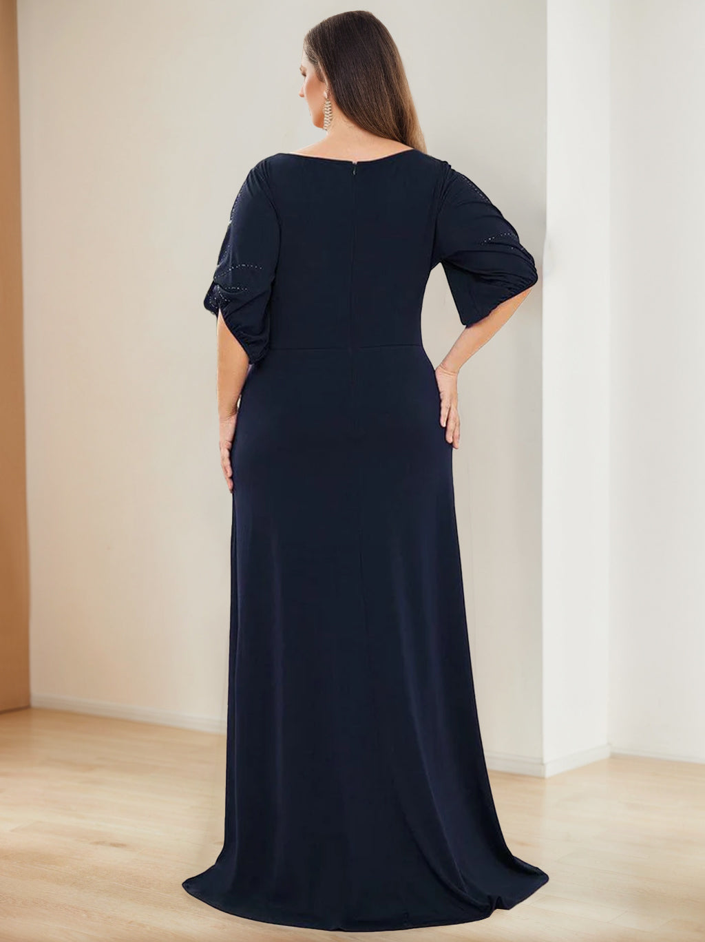 A-Line/Princess Round Neck Half Sleeves Floor-Length Plus Size Mother of the Bride Dresses with Hot Drill