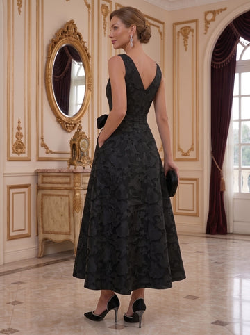 A-Line/Princess V-Neck Sleeveless Ankle-Length Rose Lace Applique Mother of the Bride Dresses with Pockets & Ruffles