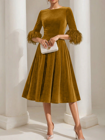 A-Line/Princess Scoop Velvet Mother of the Bride Dresses Half Sleeves Feather-trimmed