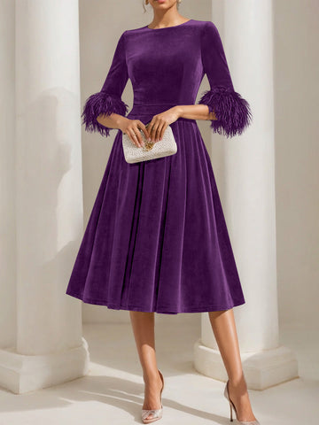 A-Line/Princess Scoop Velvet Mother of the Bride Dresses Half Sleeves Feather-trimmed