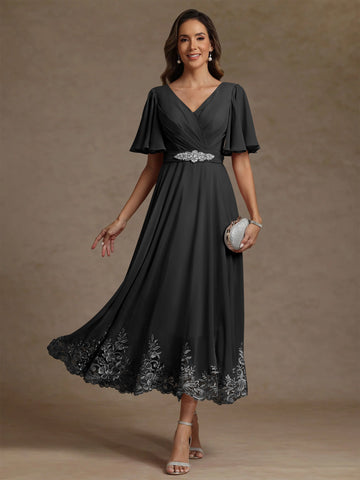 A-Line/Princess V Neck Mother of the Bride Dresses Short Sleeves Chiffon Lace Tea Length with Sash
