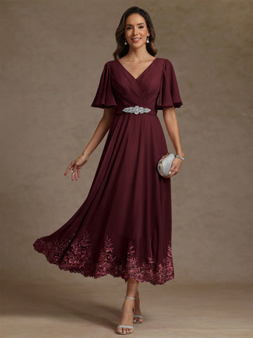 A-Line/Princess V Neck Mother of the Bride Dresses Short Sleeves Chiffon Lace Tea Length with Sash
