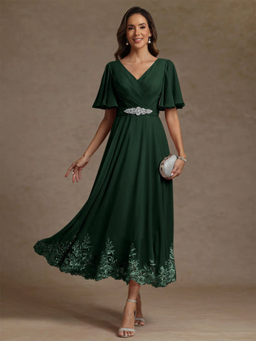A-Line/Princess V Neck Mother of the Bride Dresses Short Sleeves Chiffon Lace Tea Length with Sash
