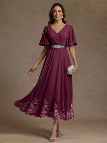 A-Line/Princess V Neck Mother of the Bride Dresses Short Sleeves Chiffon Lace Tea Length with Sash