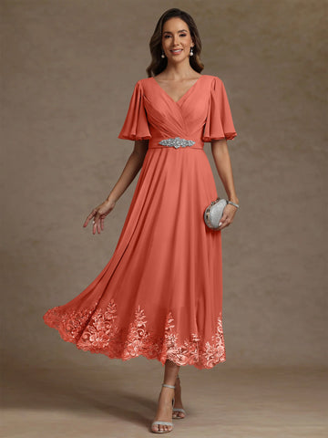 A-Line/Princess V Neck Mother of the Bride Dresses Short Sleeves Chiffon Lace Tea Length with Sash