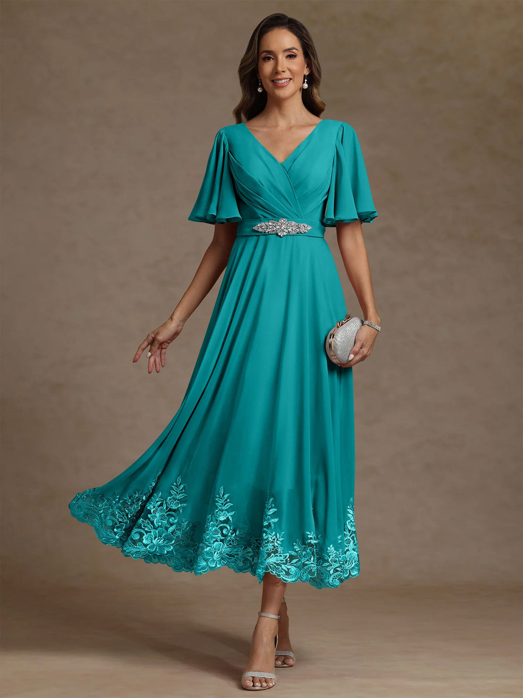 A-Line/Princess V Neck Mother of the Bride Dresses Short Sleeves Chiffon Lace Tea Length with Sash