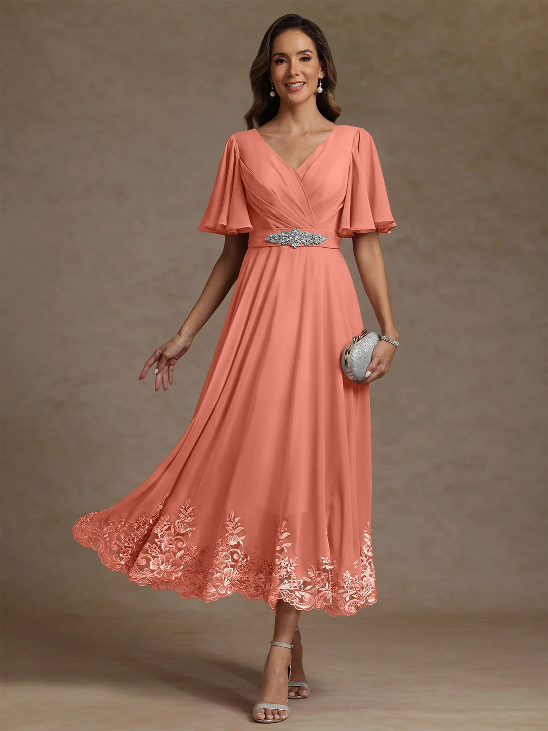 A-Line/Princess V Neck Mother of the Bride Dresses Short Sleeves Chiffon Lace Tea Length with Sash