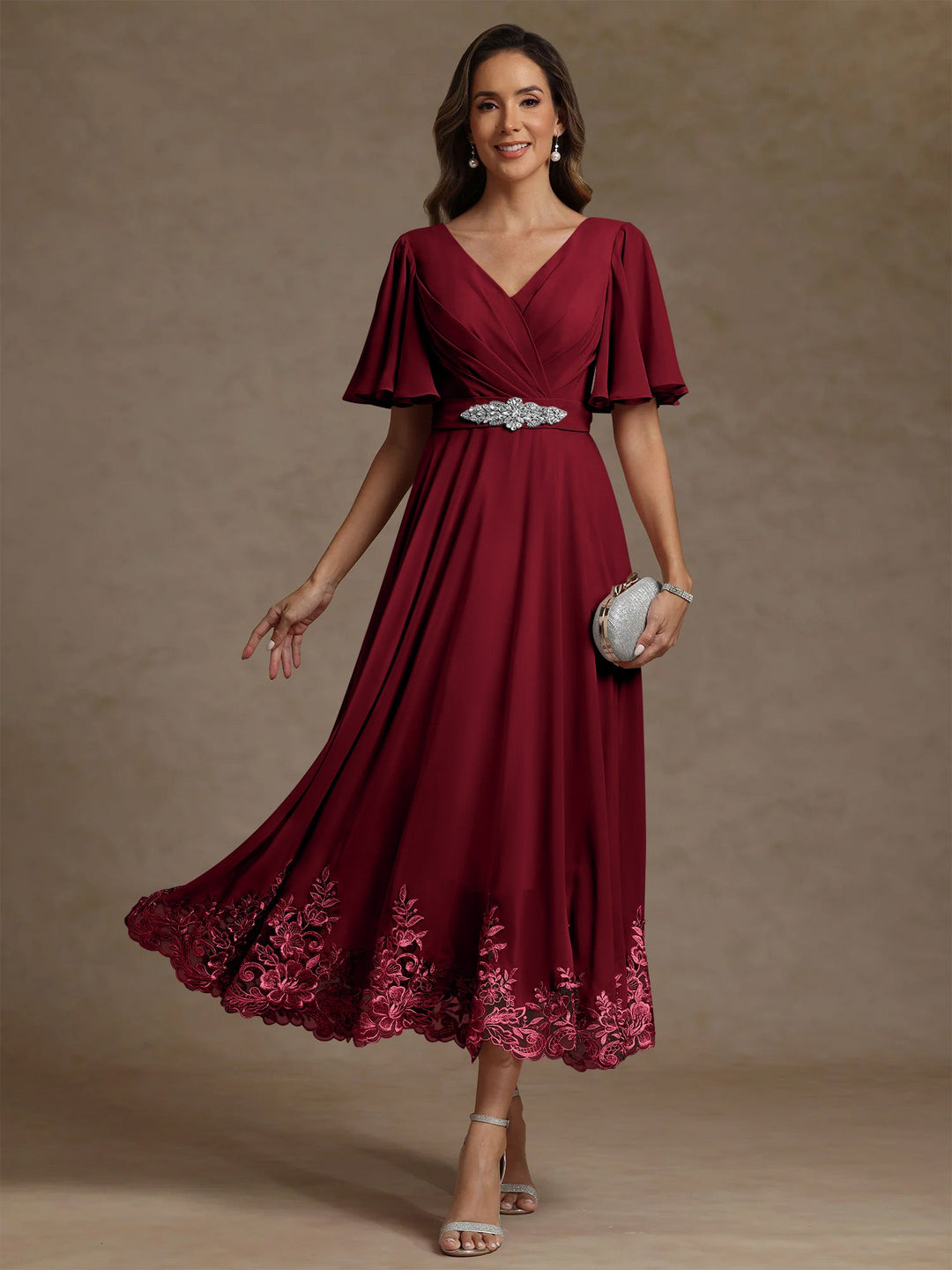 A-Line/Princess V Neck Mother of the Bride Dresses Short Sleeves Chiffon Lace Tea Length with Sash