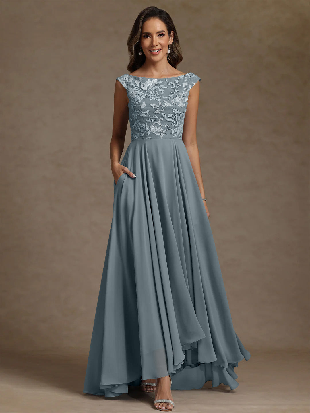 A-Line/Princess Scoop Chiffon Exclusive Mother of the Bride Dresses Lace Sequins Floor-Length Sleeveless Pleated