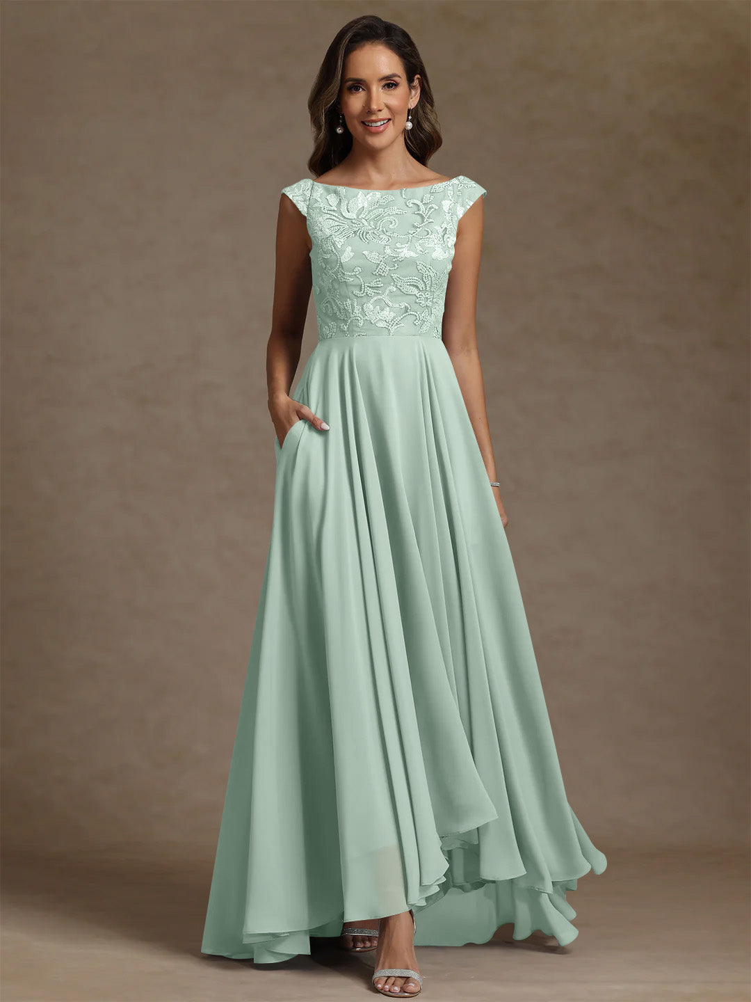 A-Line/Princess Scoop Chiffon Exclusive Mother of the Bride Dresses Lace Sequins Floor-Length Sleeveless Pleated