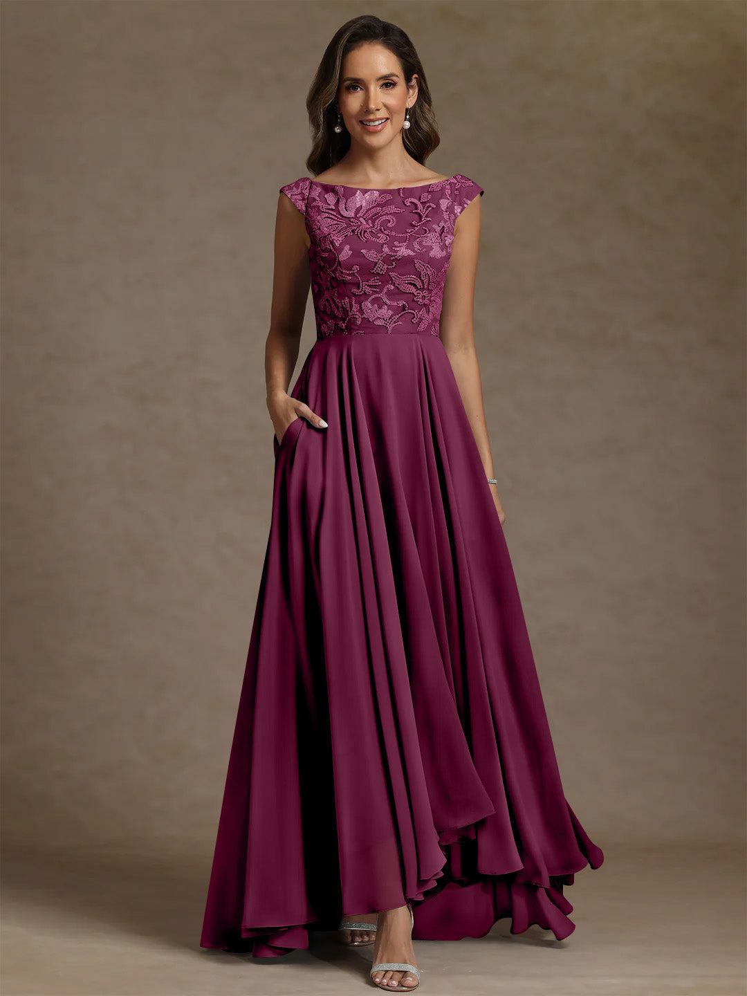 A-Line/Princess Scoop Chiffon Exclusive Mother of the Bride Dresses Lace Sequins Floor-Length Sleeveless Pleated