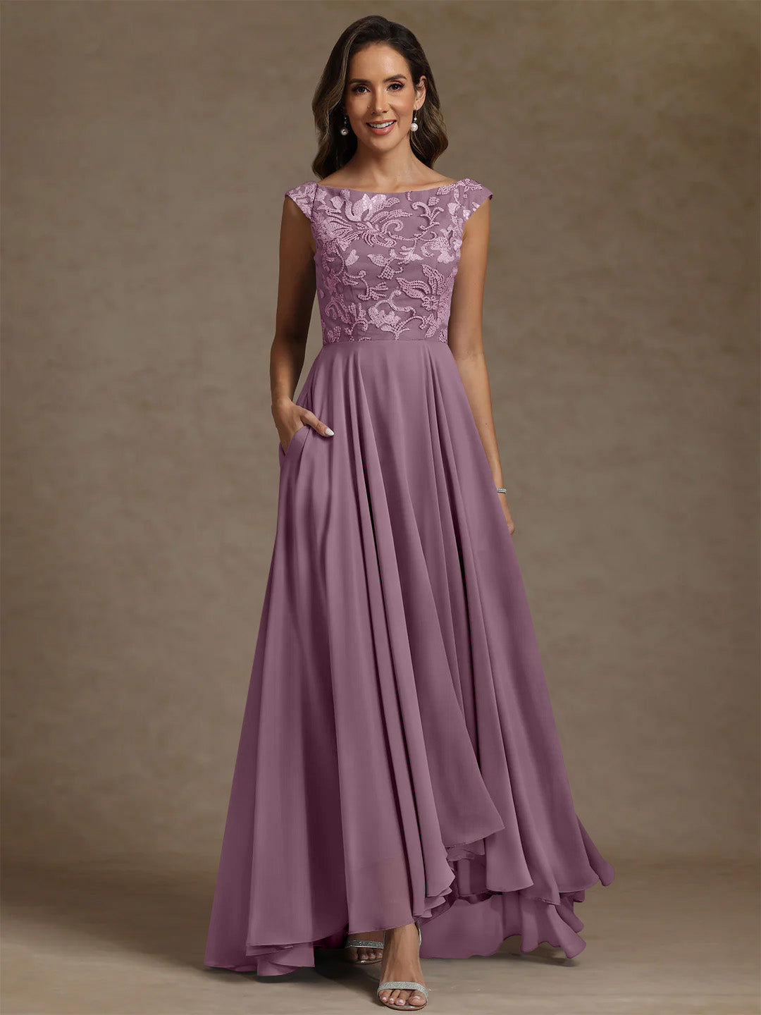 A-Line/Princess Scoop Chiffon Exclusive Mother of the Bride Dresses Lace Sequins Floor-Length Sleeveless Pleated
