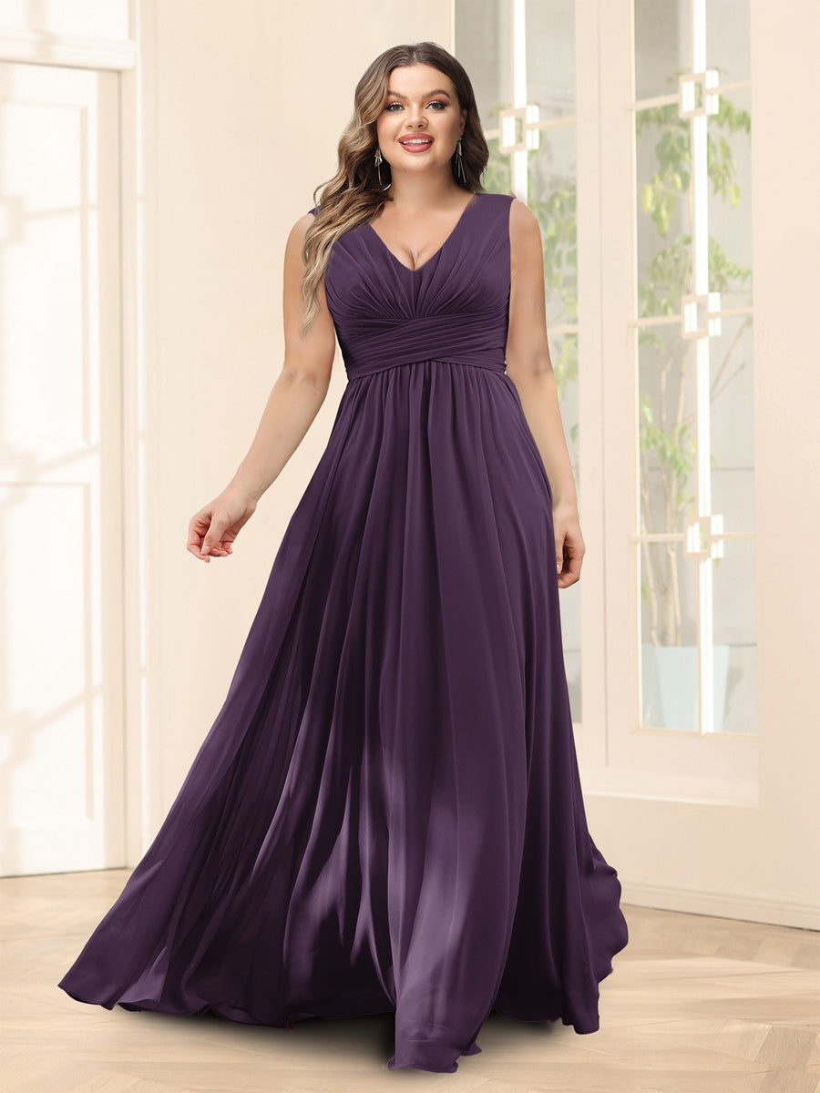 A-Line V-Neck Sleeveless Chiffon Plus Size Bridesmaid Dresses With Pockets