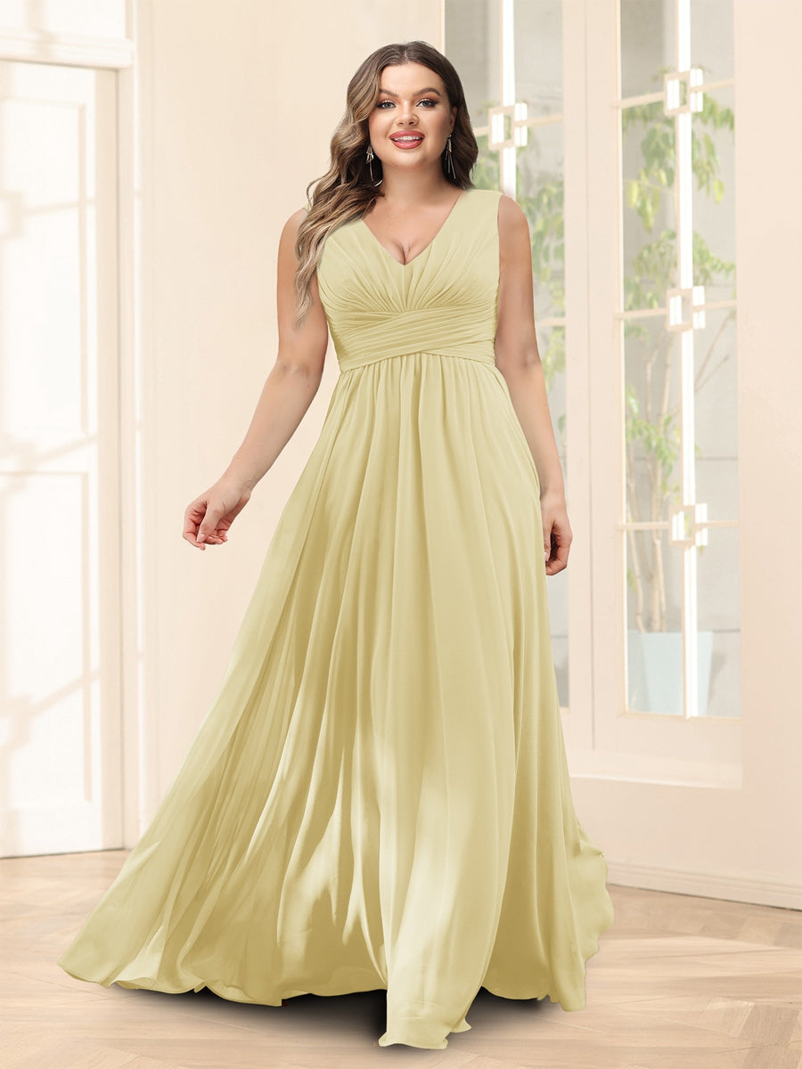 A-Line V-Neck Sleeveless Chiffon Plus Size Bridesmaid Dresses With Pockets