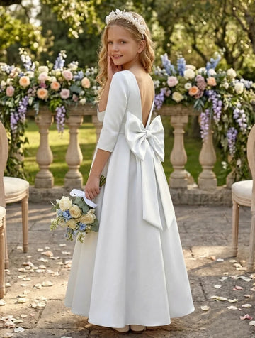 A-Line/Princess Scoop Satin Flower Girl Dresses with Bowknot 3/4 Sleeves Floor-Length