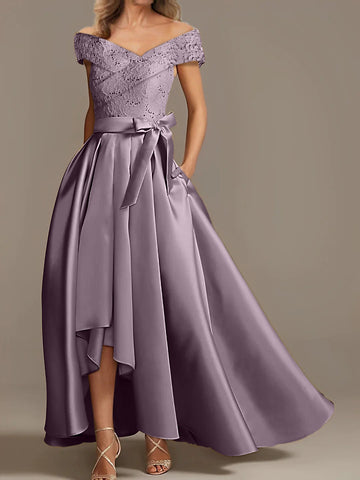A-Line/Princess Off-the-Shoulder Asymmetrical Mother of the Bride Dresses with Ruffles
