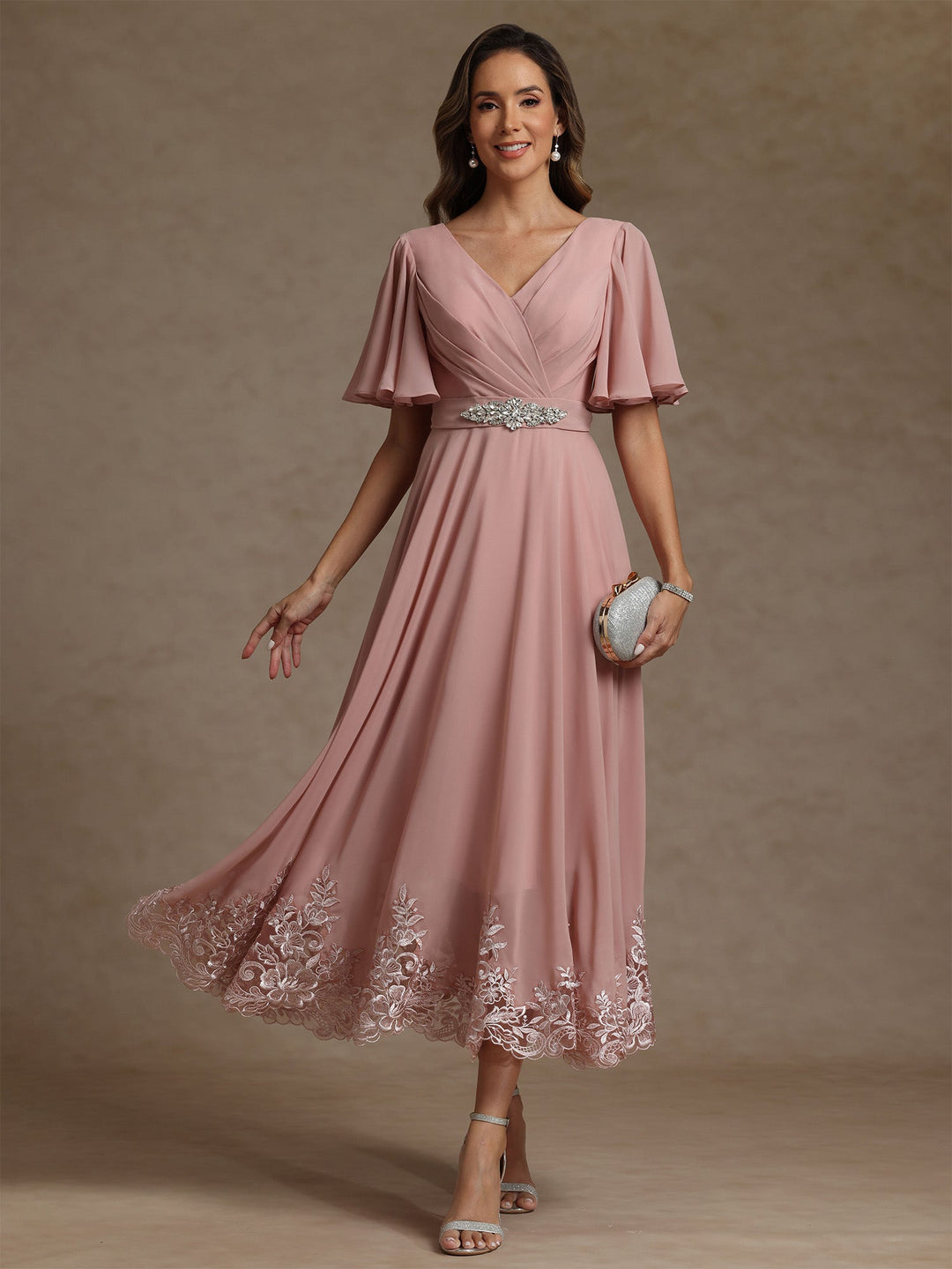 A-Line/Princess V Neck Mother of the Bride Dresses Short Sleeves Chiffon Lace Tea Length with Sash