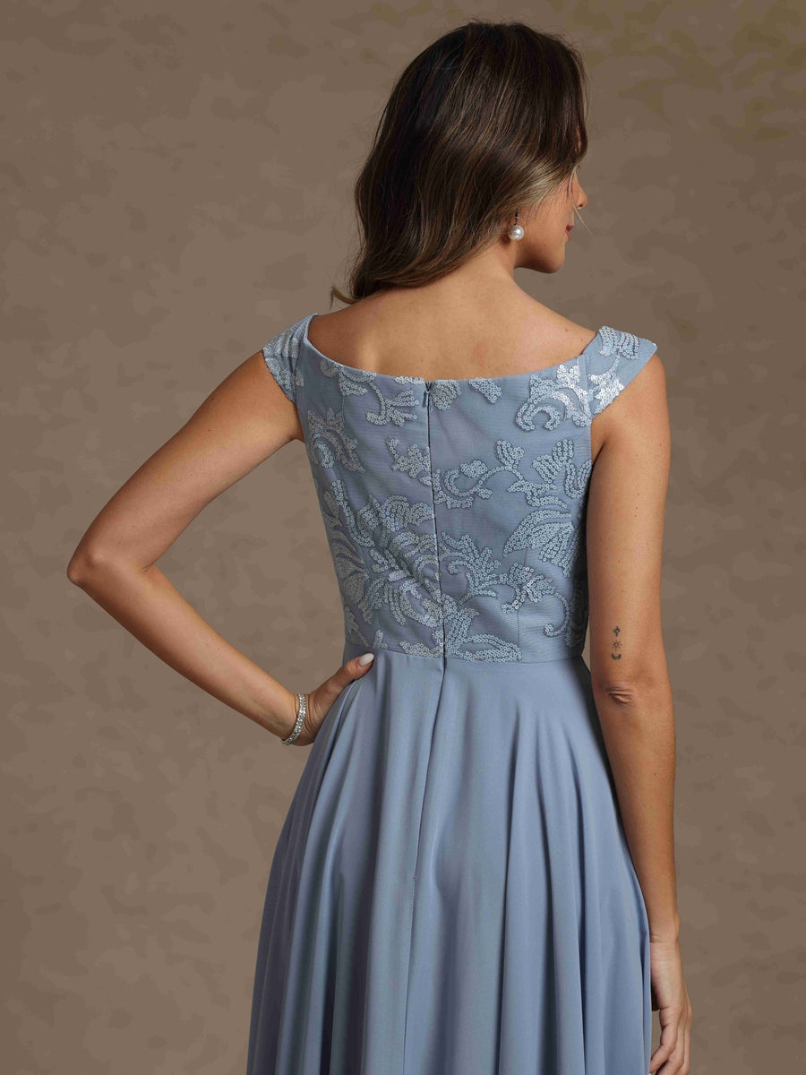 A-Line/Princess Scoop Chiffon Exclusive Mother of the Bride Dresses Lace Sequins Floor-Length Sleeveless Pleated