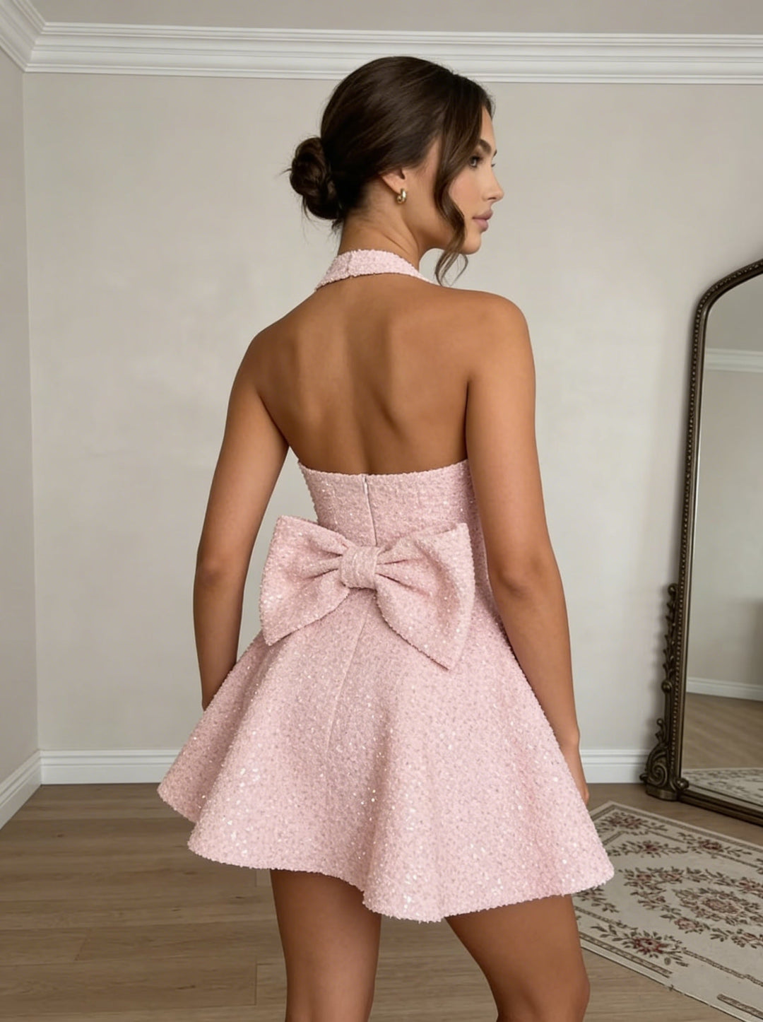A-Line/Princess Halter Sequins Homecoming Dresses with Bowknot Short/Mini Sleeveless Glitter