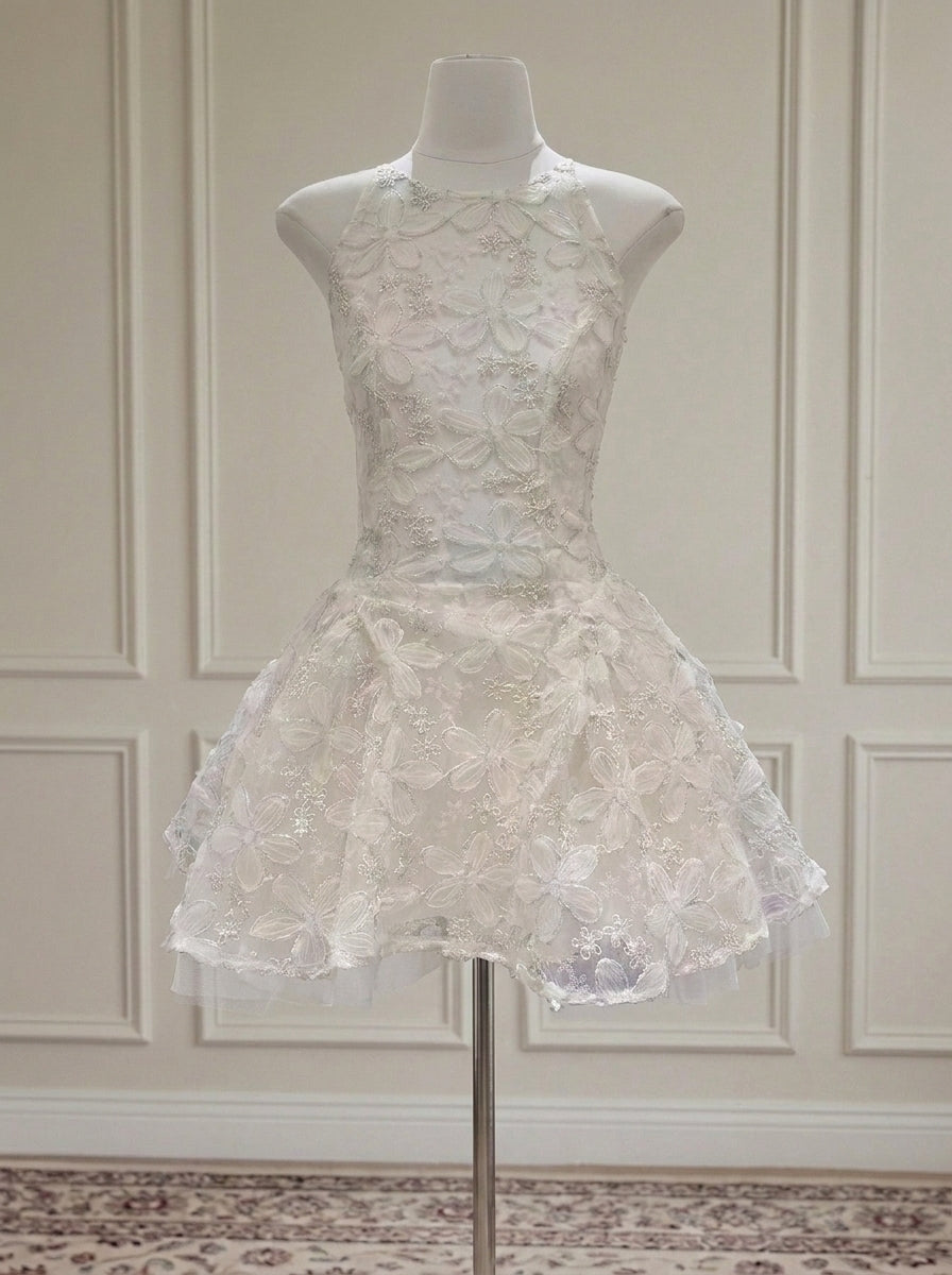 A-Line/Princess Scoop Embroidery Homecoming Dresses Short/Mini Sleeveless Floral