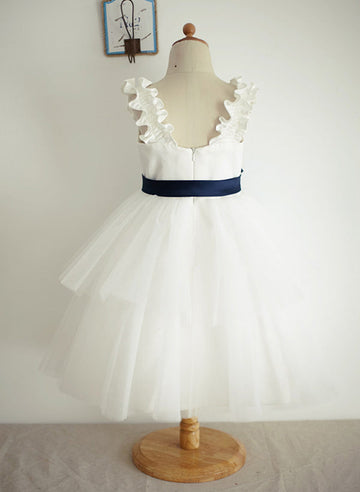 A-Line/Princess V-Neck Flower Girl Dresses With Sash