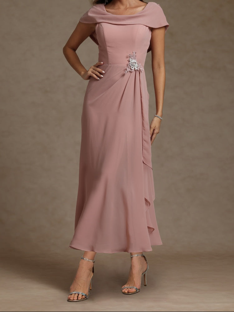 Sheath/Column Crew Nevk Short Sleeves Chiffon Mother of the Bride Dresses with Sash