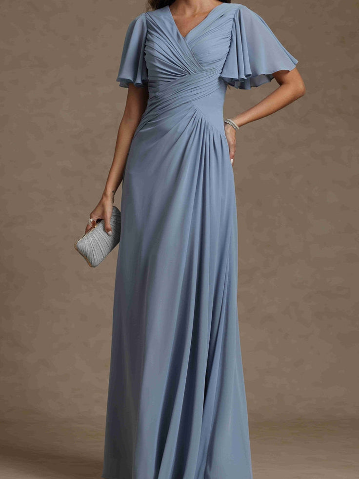 A-Line/Princess V-Neck Short Sleeves Ruched Long Mother of the Bride Dresses