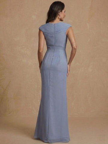 Sheath/Column V-Neck Sleeveless Ruched Long Mother of the Bride Dresses
