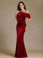 Velvet Sheath/Column One-Shoulder Short Sleeves Mother of the Bride Dresses