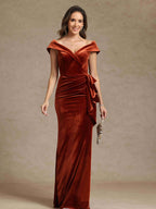 Velvet Sheath/Column Deep V-Neck Sleeveless Mother of the Bride Dresses With Ruffles