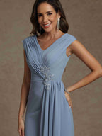 Sheath/Column V-Neck Sleeveless Ruched Long Mother of the Bride Dresses With Beading