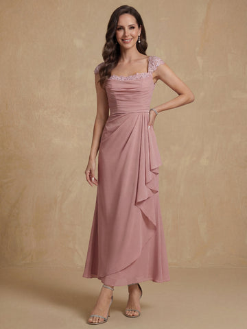 Sheath/Column Square Neck Sleeveless Mother of the Bride Dresses with Appliques
