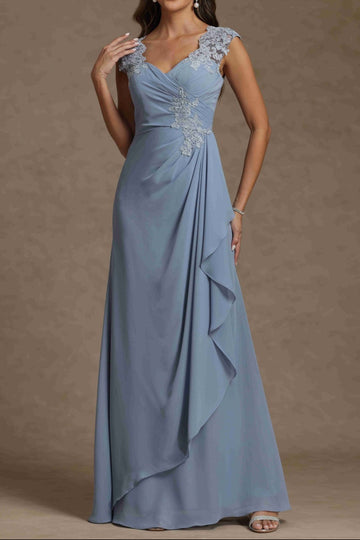 Sheath/Column V-Neck Sleeveless Ruched Long Mother of the Bride Dresses With Lace