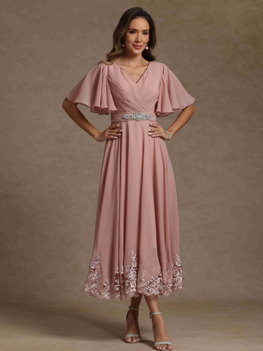 A-Line/Princess V Neck Short Sleeves Mother of the Bride Dresses With Beading & Lace