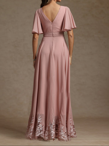 A-Line/Princess V Neck Short Sleeves Mother of the Bride Dresses With Beading & Lace